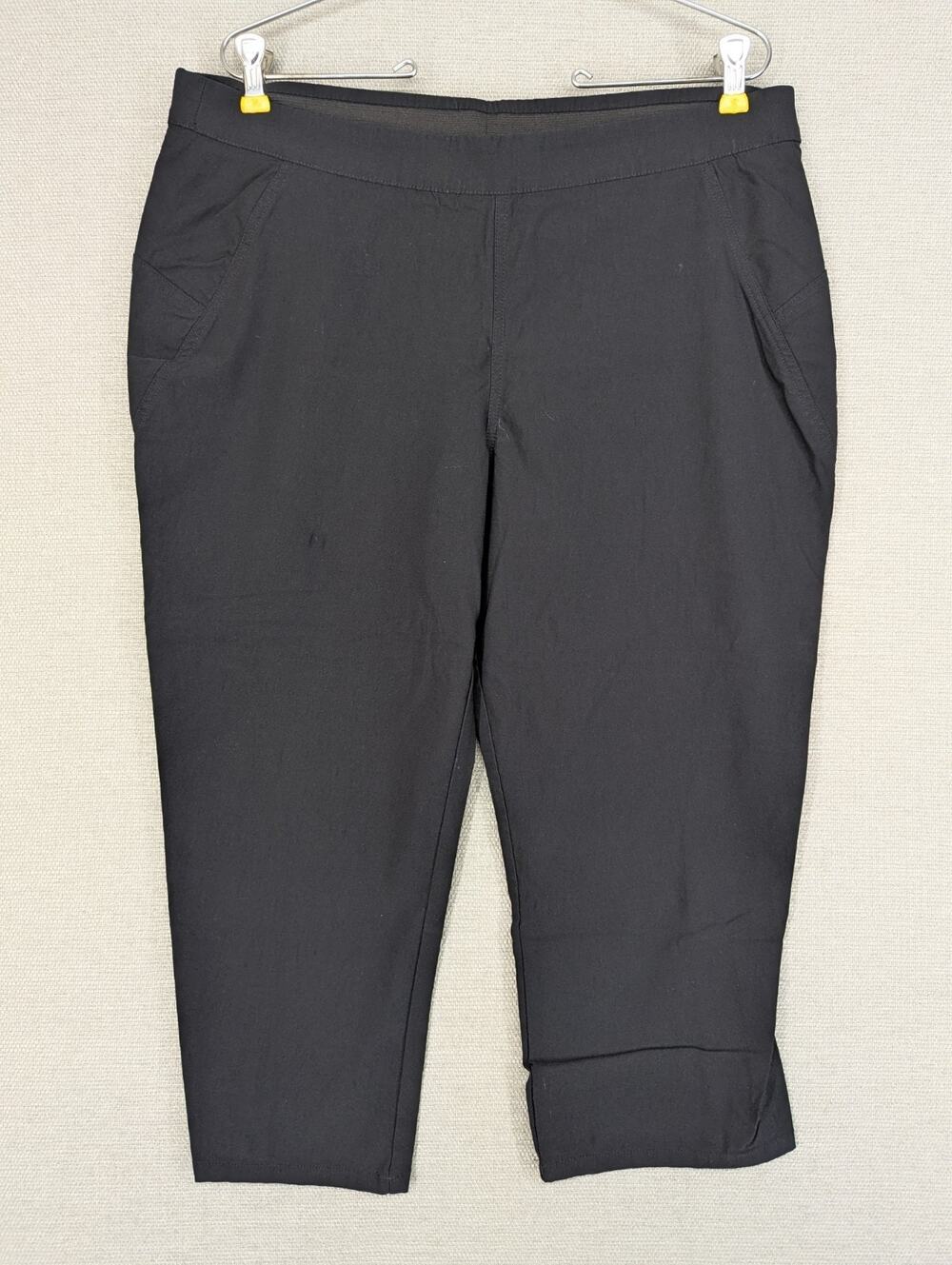 Simply Vera Wang Black Crop Pants Size PXL -0725F92